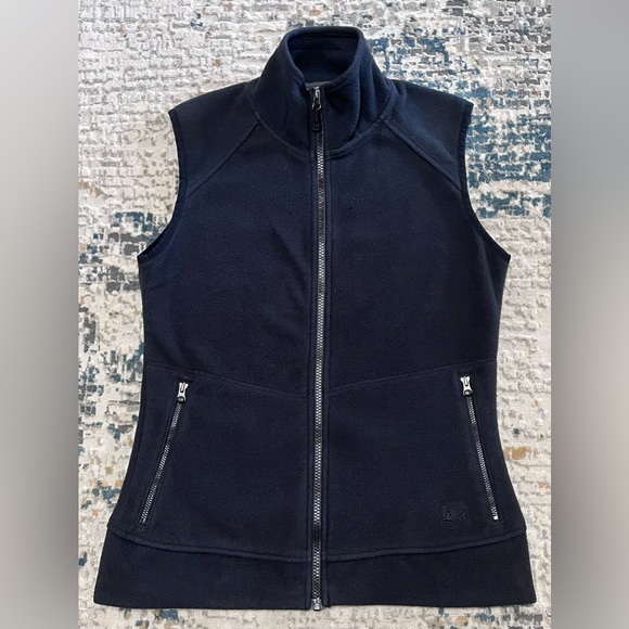 REI Co-Op Classic Fleece Vest - Women’s Small - Picture 1 of 13